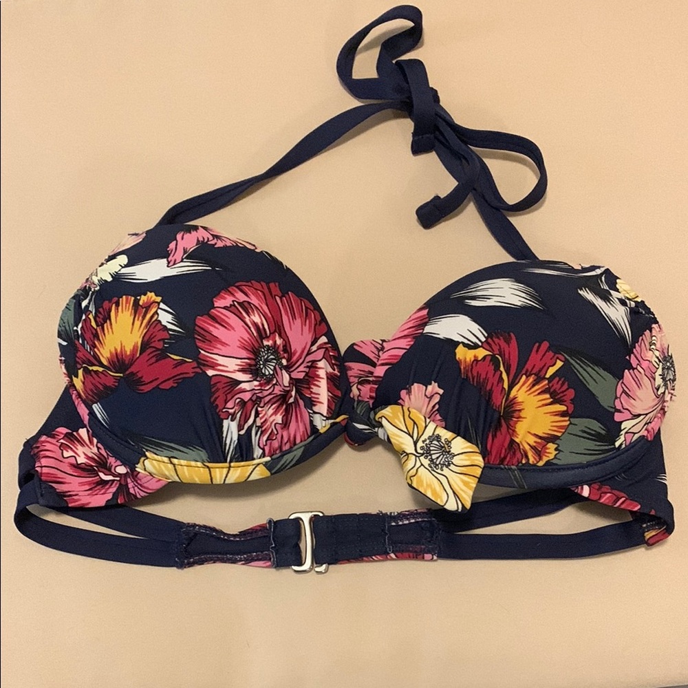 💛 3 for $15 Kona Sol Navy Bikini Top with Floral Accents